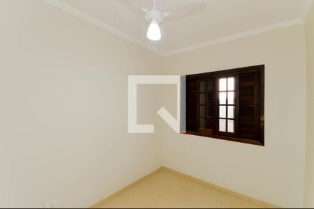 Quarto 2 de casa para alugar com 3 quartos, 190m² em Jardim Presidente Dutra, Guarulhos