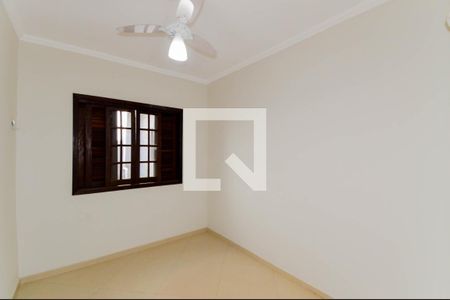Quarto 1 de casa para alugar com 3 quartos, 190m² em Jardim Presidente Dutra, Guarulhos