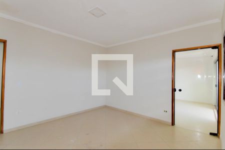 Sala de casa para alugar com 3 quartos, 190m² em Jardim Presidente Dutra, Guarulhos