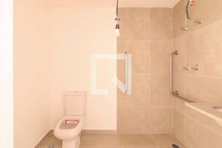 Banheiro de kitnet/studio à venda com 1 quarto, 25m² em Butantã, São Paulo