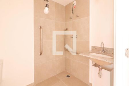 Banheiro de kitnet/studio à venda com 1 quarto, 25m² em Butantã, São Paulo