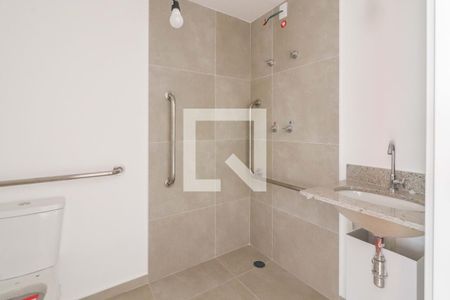 Banheiro de kitnet/studio à venda com 1 quarto, 25m² em Butantã, São Paulo