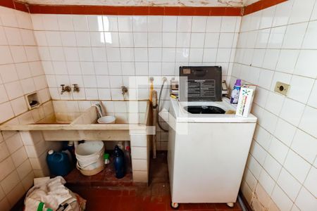 Área de Serviço de casa à venda com 2 quartos, 325m² em Vila Sonia, São Paulo
