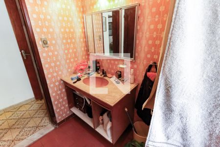 Banheiro Corredor de casa à venda com 2 quartos, 325m² em Vila Sonia, São Paulo