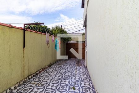 Quintal de casa para alugar com 1 quarto, 120m² em Vila Campanela, São Paulo