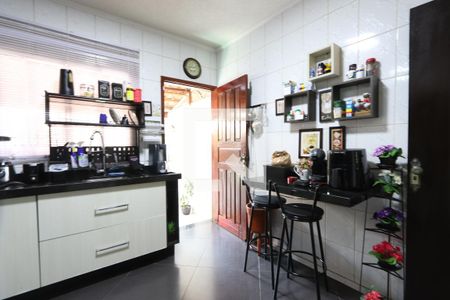 Cozinha de casa para alugar com 3 quartos, 150m² em Jardim Vila Formosa, São Paulo
