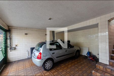 Garagem de casa à venda com 3 quartos, 182m² em Moinho Velho, São Paulo
