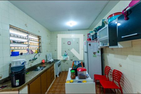 Cozinha de casa à venda com 3 quartos, 182m² em Moinho Velho, São Paulo