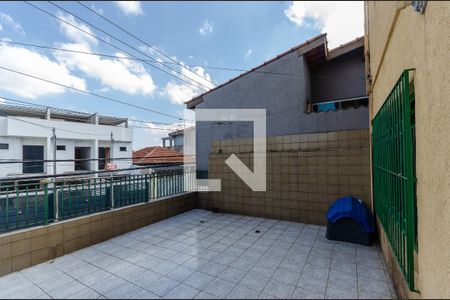 Sacada de casa à venda com 3 quartos, 182m² em Moinho Velho, São Paulo