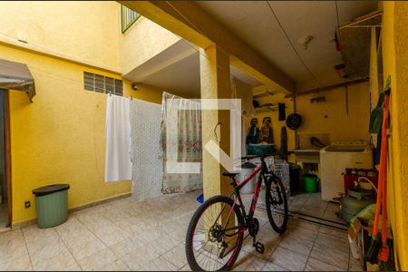 Área de Serviço de casa à venda com 3 quartos, 200m² em Moinho Velho, São Paulo