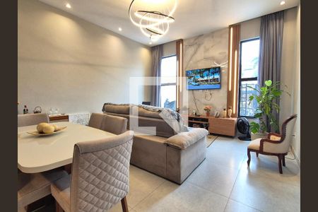 Sala  de casa de condomínio para alugar com 3 quartos, 220m² em Vargem Grande, Rio de Janeiro