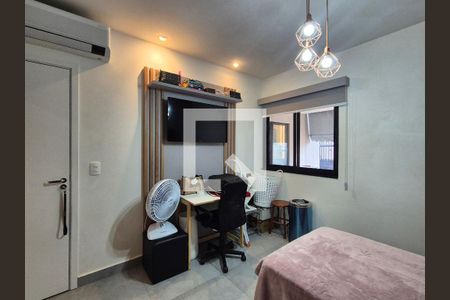 Suíte  de casa de condomínio para alugar com 3 quartos, 220m² em Vargem Grande, Rio de Janeiro