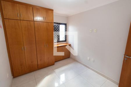 Quarto 1 de apartamento à venda com 2 quartos, 70m² em Centro, Campinas