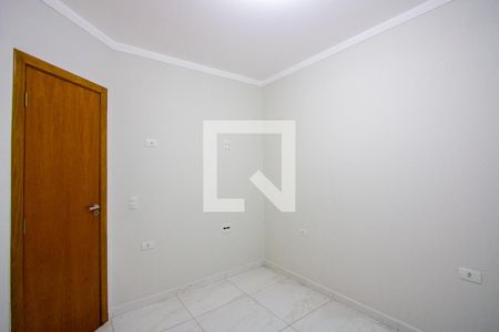 Quarto 1 de apartamento para alugar com 2 quartos, 42m² em Jardim Alvorada, Santo André