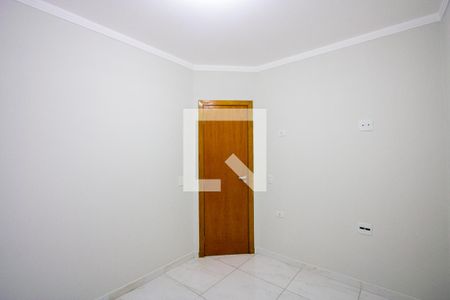 Quarto 1 de apartamento para alugar com 2 quartos, 42m² em Jardim Alvorada, Santo André