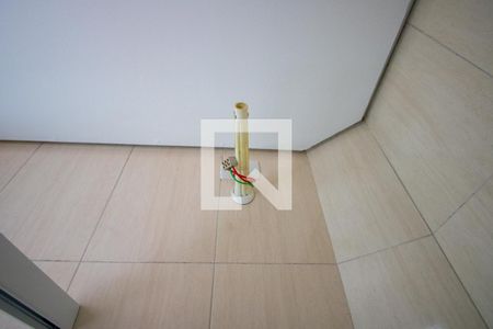 Banheiro de apartamento à venda com 2 quartos, 42m² em Jardim Alvorada, Santo André