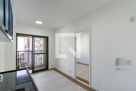 Sala/Cozinha de kitnet/studio à venda com 1 quarto, 28m² em Jardim Prudência, São Paulo