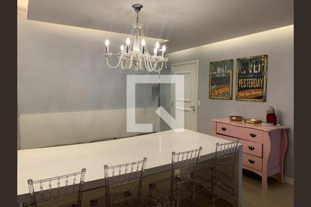 Apartamento à venda com 3 quartos, 135m² em Cidade São Francisco, São Paulo