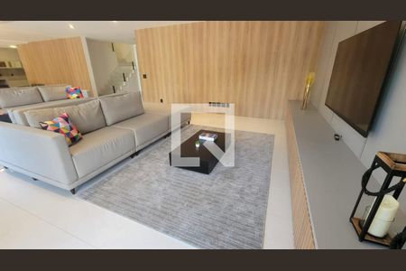 Sala de casa à venda com 6 quartos, 1072m² em Barra da Tijuca, Rio de Janeiro