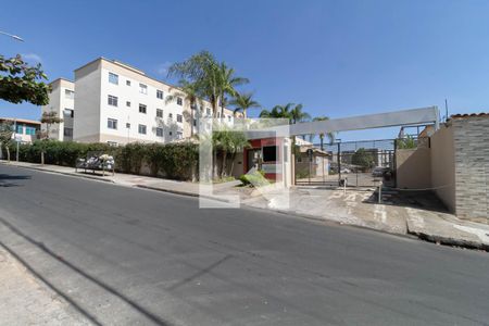 Fachada do condomínio de apartamento à venda com 2 quartos, 53m² em Bom Jesus, Contagem