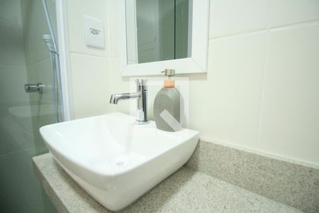 Banheiro de apartamento para alugar com 1 quarto, 20m² em Pituba, Salvador