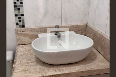 Banheiro de apartamento para alugar com 1 quarto, 55m² em Centro, São Leopoldo