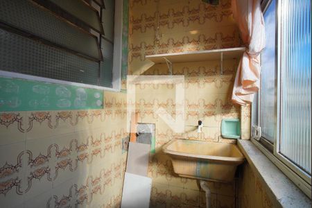 Área de Serviço de apartamento à venda com 2 quartos, 60m² em São Sebastião, Porto Alegre
