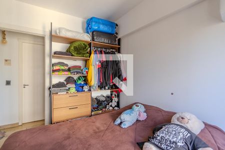 Quarto 2 de apartamento à venda com 3 quartos, 69m² em Santo Antônio, Porto Alegre