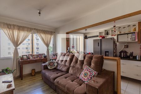 Sala de apartamento à venda com 3 quartos, 69m² em Santo Antônio, Porto Alegre