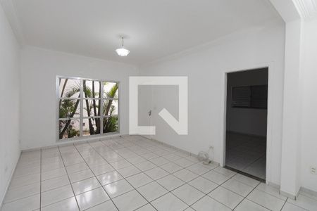 Sala de casa para alugar com 2 quartos, 95m² em Parque Vitoria, São Paulo