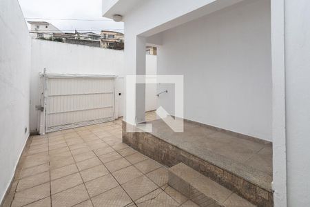 Garagem de casa para alugar com 2 quartos, 95m² em Parque Vitoria, São Paulo