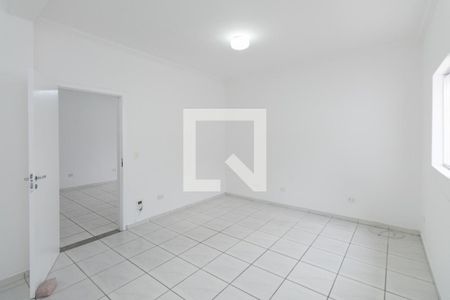 Quarto 1 de casa para alugar com 2 quartos, 95m² em Parque Vitoria, São Paulo