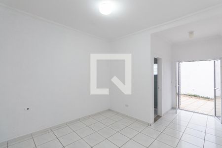 Suite de casa para alugar com 2 quartos, 95m² em Parque Vitoria, São Paulo