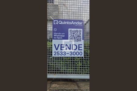Placa de apartamento à venda com 3 quartos, 66m² em Coração Eucarístico, Belo Horizonte