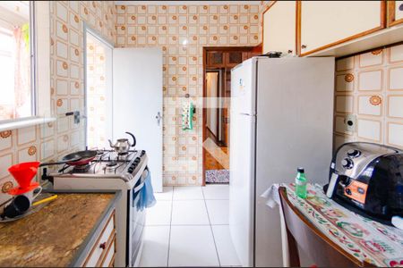 Cozinha de apartamento à venda com 3 quartos, 66m² em Coração Eucarístico, Belo Horizonte