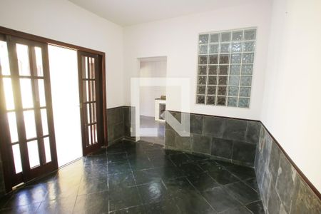 Sala de casa para alugar com 2 quartos, 180m² em Freguesia (jacarepaguá), Rio de Janeiro