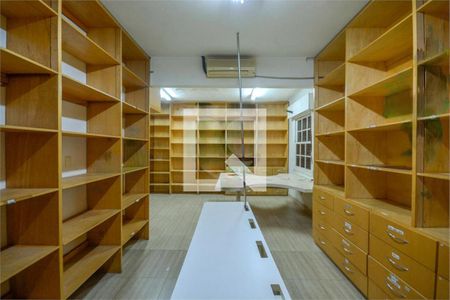 Casa à venda com 3 quartos, 350m² em Vila Clementino, São Paulo