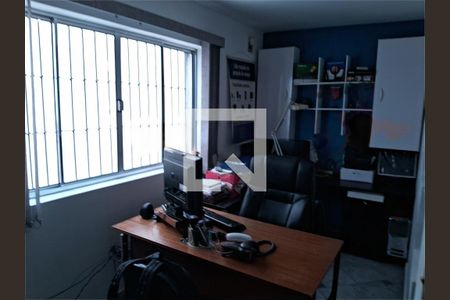 Casa à venda com 4 quartos, 200m² em Parque Imperial, São Paulo