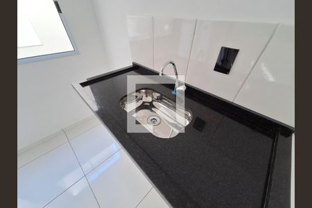 Cozinha de casa de condomínio à venda com 2 quartos, 63m² em Vila Aurora (zona Norte), São Paulo