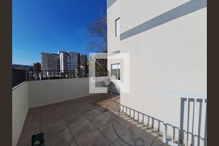 Casa de condomínio à venda com 85m², 2 quartos e 1 vagaQuintal