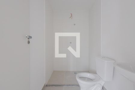 Banheiro de kitnet/studio para alugar com 1 quarto, 25m² em Pinheiros, São Paulo