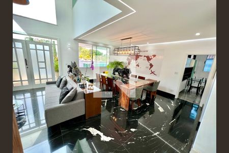 Sala de casa à venda com 5 quartos, 457m² em Jardim Atlântico, Belo Horizonte