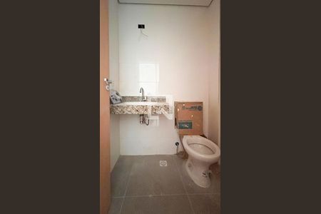 Banheiro de kitnet/studio para alugar com 1 quarto, 27m² em Vila Congonhas, São Paulo