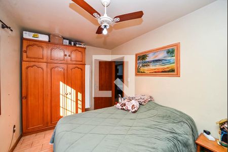 Quarto 3 de casa à venda com 3 quartos, 200m² em Sarandi, Porto Alegre