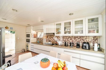 Cozinha de casa à venda com 3 quartos, 200m² em Sarandi, Porto Alegre