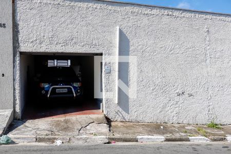 Fachada de casa à venda com 2 quartos, 251m² em Centro, Osasco