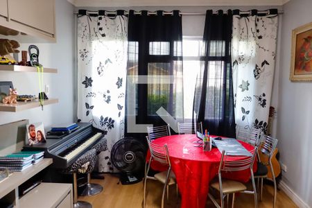 Sala de casa à venda com 2 quartos, 251m² em Centro, Osasco