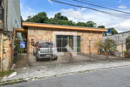 Fachada de casa para alugar com 2 quartos, 75m² em Jaraguá, São Paulo
