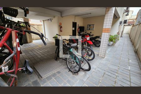 Garagem de apartamento para alugar com 2 quartos, 70m² em Macuco, Santos