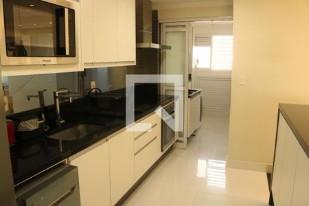 Sala/Cozinha de apartamento à venda com 4 quartos, 255m² em Vila Anastácio, São Paulo